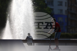 Топло време