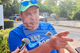 Хисаря - Южнa крепостна порта "Камилите" - подписка