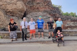 Хисаря - Южна крепостна порта "Камилите" - подписка