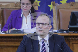 Парламент - заседание - Мартин Димитров