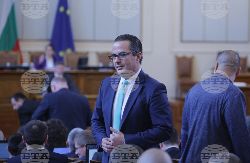 Парламент - заседание - Цончо Ганев