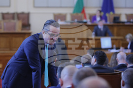 Парламент - заседание - Цончо Ганев