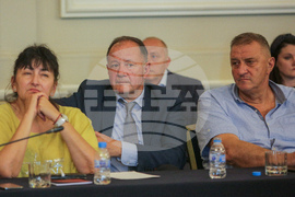 Дискусия на тема: „Конституцията от 1991 г. - Основа на българската държавност и право”