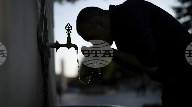 От днес властите в Измир, Западна Турция, въвеждат воден режим на територията на града заради критично ниските нива на язовирите, които го захранват 