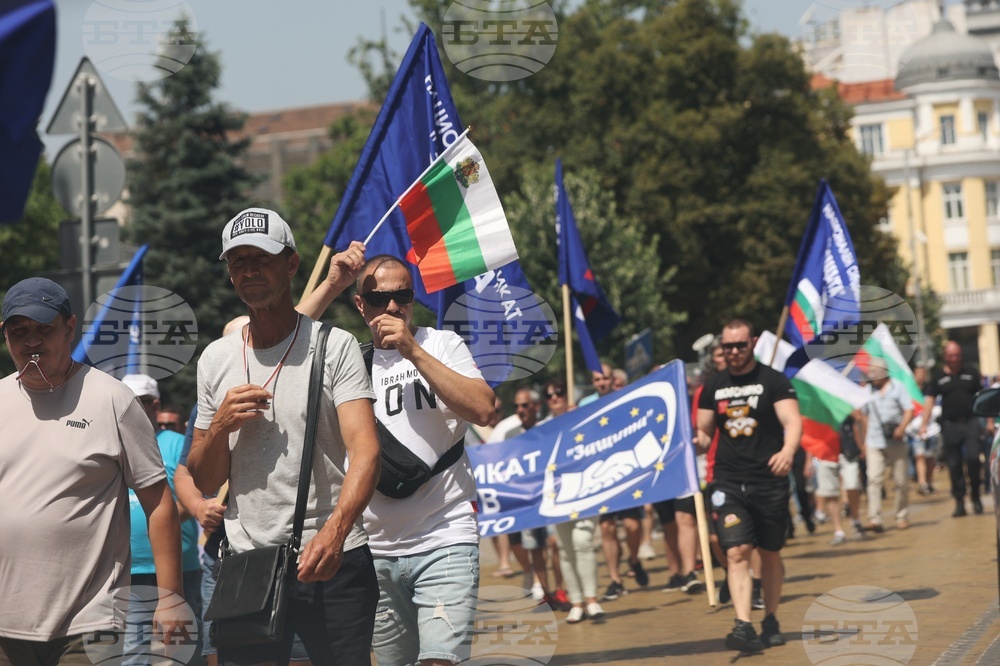 Национален синдикат „Защита" - медици спешна помощ - протест