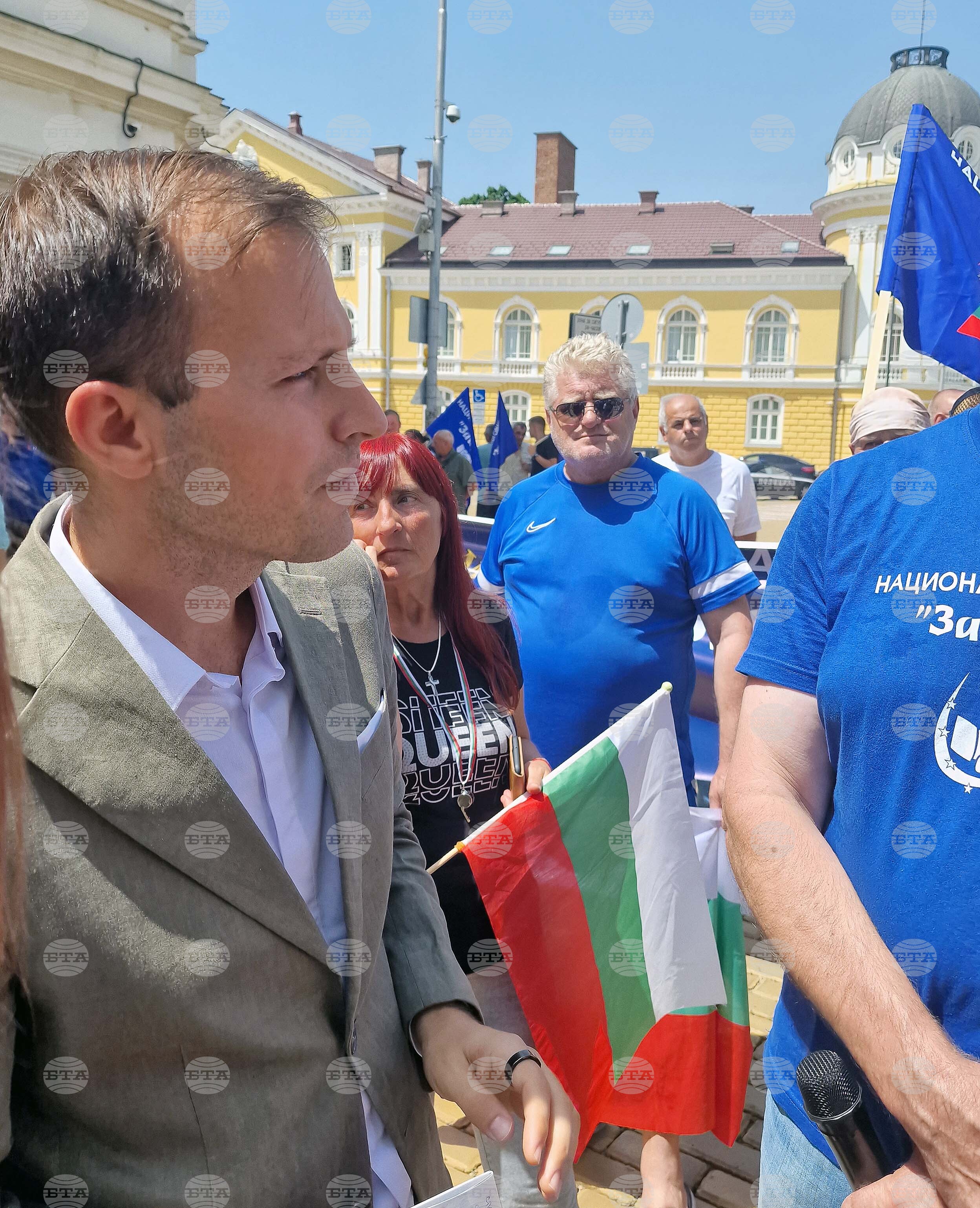 Национален синдикат „Защита" - медици спешна помощ - протест