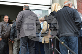 Хасково - пенсионери - опашка