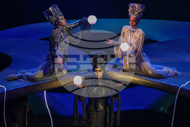 Опера - Рихард Вагнер - "Залезът на боговете"