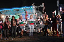 Роженски поляни - пилон „Рожен“ - издигане на националния флаг