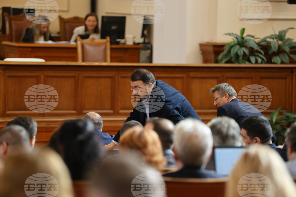 Парламент - заседание - Настимир Ананиев