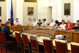 Парламент - ПП-ДБ - КНСБ -  среща