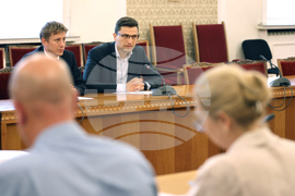 Парламент - ПП-ДБ - КНСБ -  среща