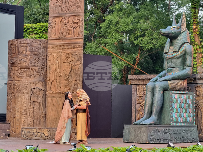 Варна - „Аида" на Дзефирели - генерална репетиция