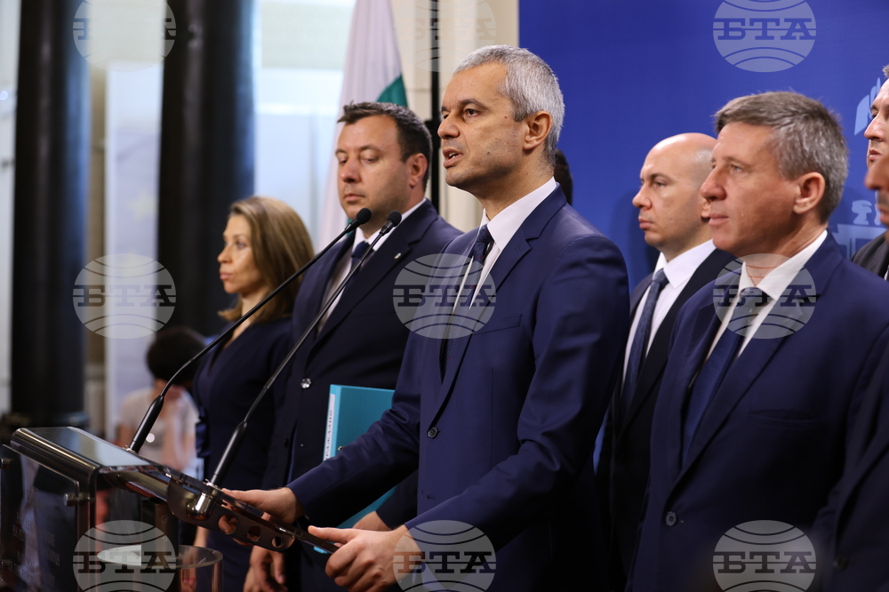 Парламент - Възраждане - брифинг