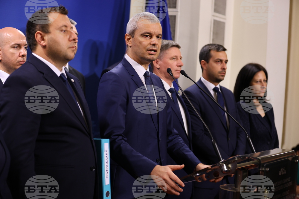 Парламент - Възраждане - брифинг