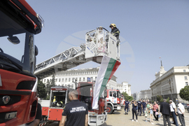 Пожарна служба София - годишнина