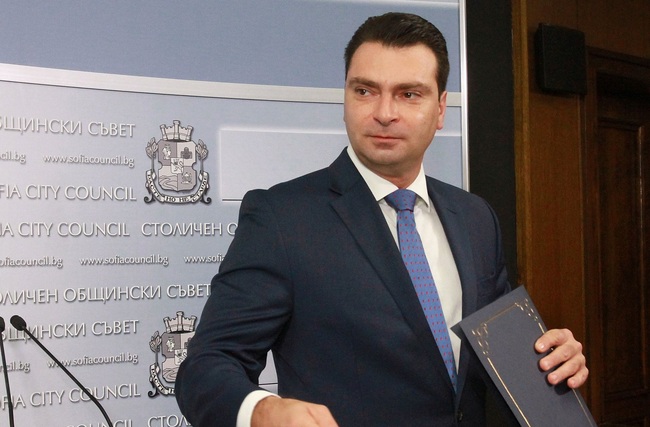 Калоян Паргов предложи Столична община да се включи в изграждането на нова сграда на КАТ
