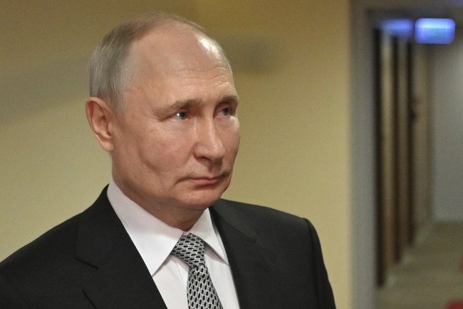 Путин заяви, че Русия има "достатъчно запаси" от касетъчни боеприпаси и ще ги използва, ако се наложи