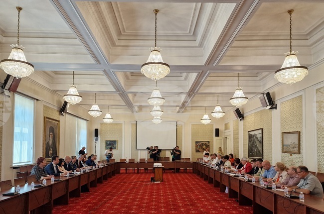 Парламент ГЕРБ-СДС - КНСБ - среща