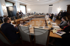Парламент - Комисия по околната среда и водите