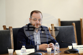 Парламент - Комисия по околната среда и водите