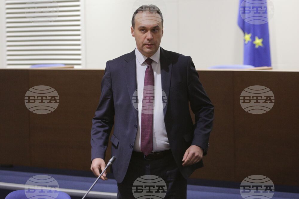 Парламент - Комисия по отбрана - заседание
