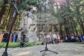 Бузлуджа - паметник - Хаджи Димитър