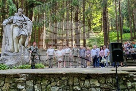 Бузлуджа - паметник - Хаджи Димитър