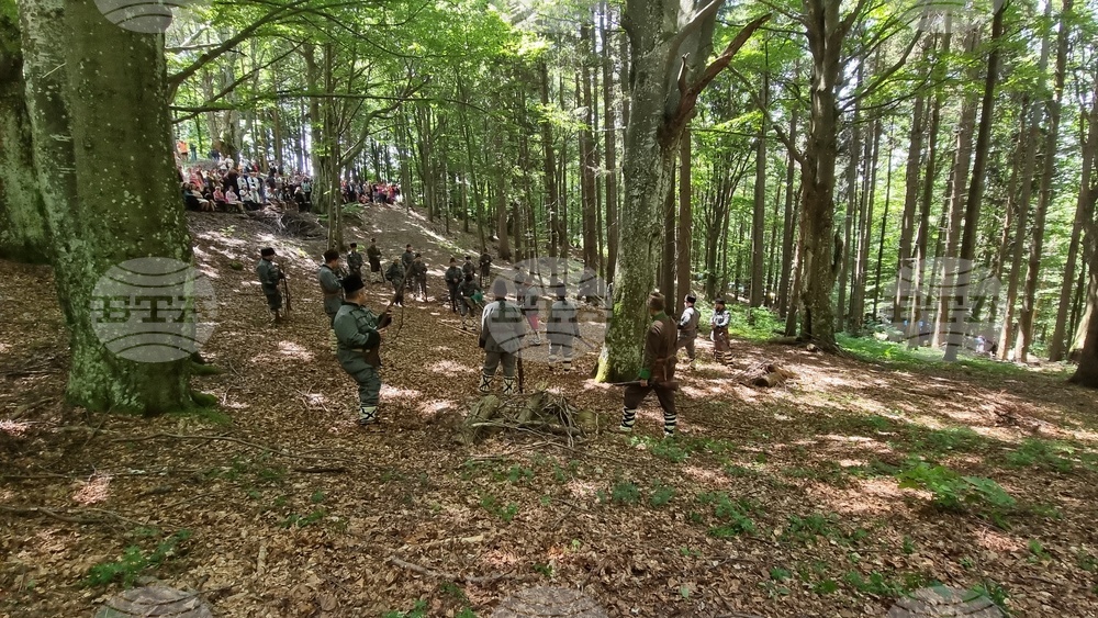 Бузлуджа - паметник - Хаджи Димитър