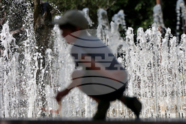 Горещо време