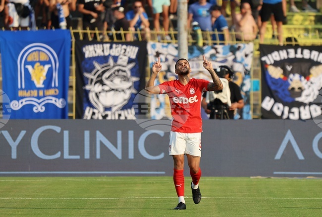 Бившият футболист на ЦСКА 1948 Педриньо прекрати договора си с турския Коняспор