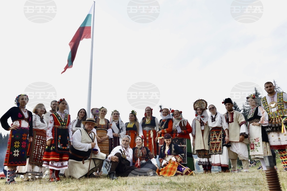 Over 90 Participate in Competition for Authentic Folk Costumes at 2023 Rozhen Folklore Fair