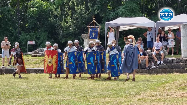 "Римляните" победиха "варварите" в шестото издание на Фестивала на историческите възстановки в археологическия резерват "Никополис ад Иструм"