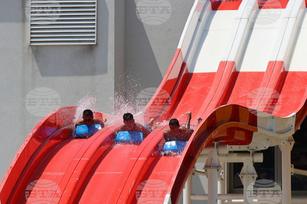Transport Minister Orders Stricter Control over Water Attractions during Summer Season