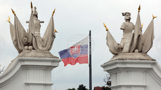 ТАСР: Словашките политици осъдиха категорично нападение над журналист