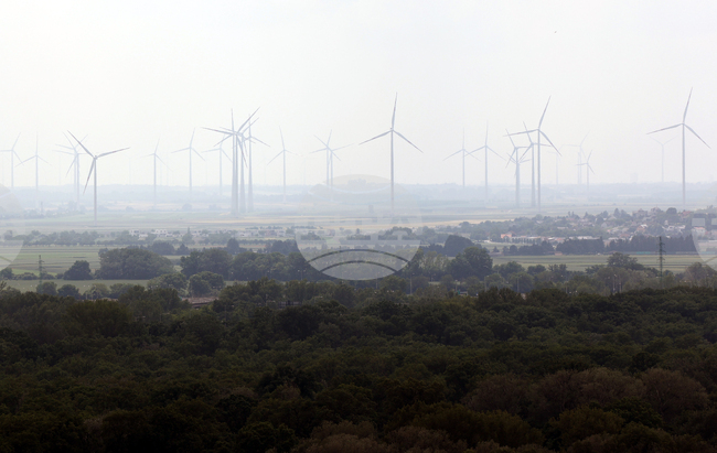 Вятърната енергия в Европа достигна близо 19 процента от общото производство през последното денонощие