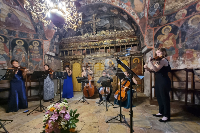 Арбанаси - бароков концерт - църква „Св. Архангели Михаил и Гавраил“