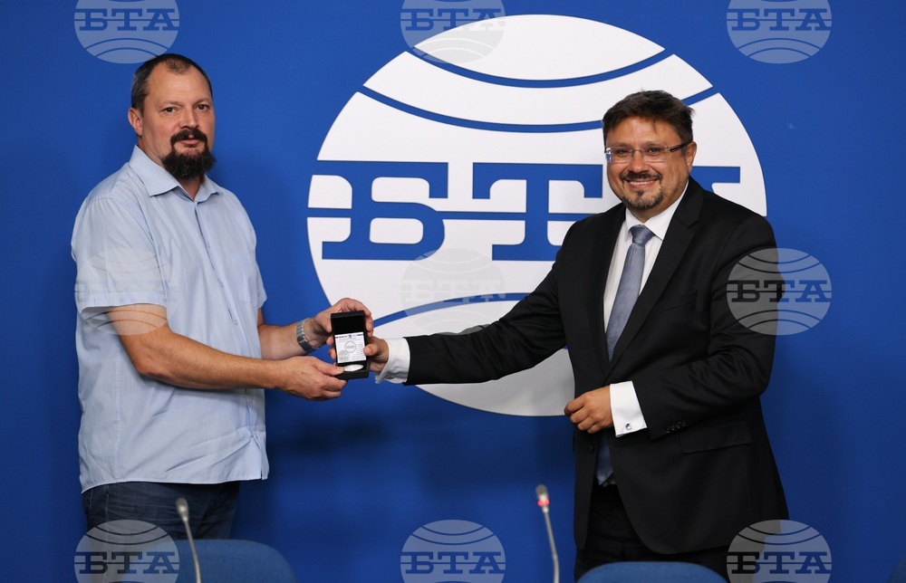 Национален пресклуб на БТА София - НАИМ - БТА - договор - подписване