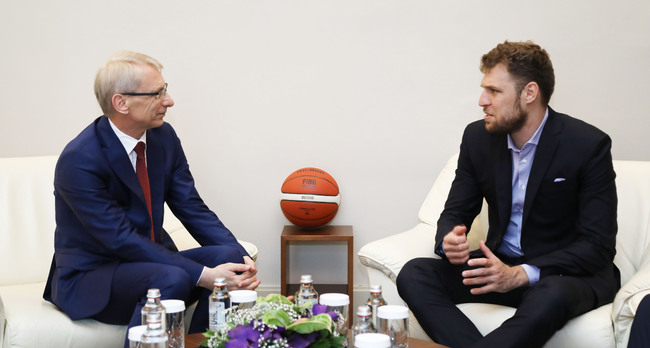 МС: Нова програма ще подкрепя елитния юношески и младежки спорт 