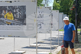 Варна - изложба „Пощенски картички"