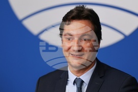 Национален пресклуб на БТА-София - връчване на благодарствени адреси