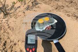 Румънец изпържи яйца без огън на слънце, за да докаже колко е горещо