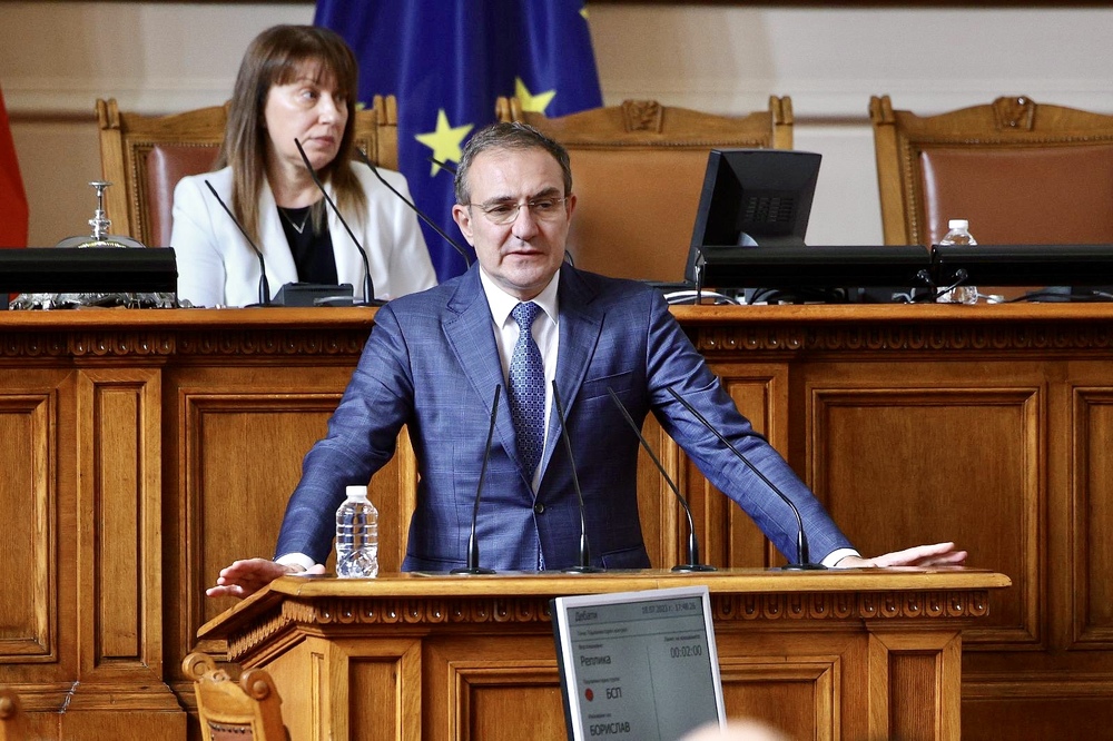 Гуцанов отново повдигна в парламента въпроса за сделката за газьол за отопление на затворите, която е ощетила бюджета