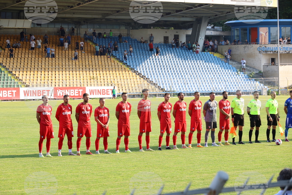 Бургас - футбол - Марек Дупница