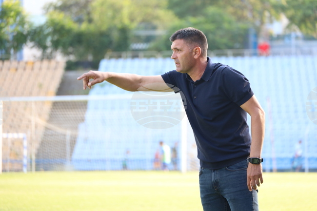 Черноморец (Бургас) започва лятната си подготовка на 16-и юни, в клуба очакват до дни решение на казуса със стадиона