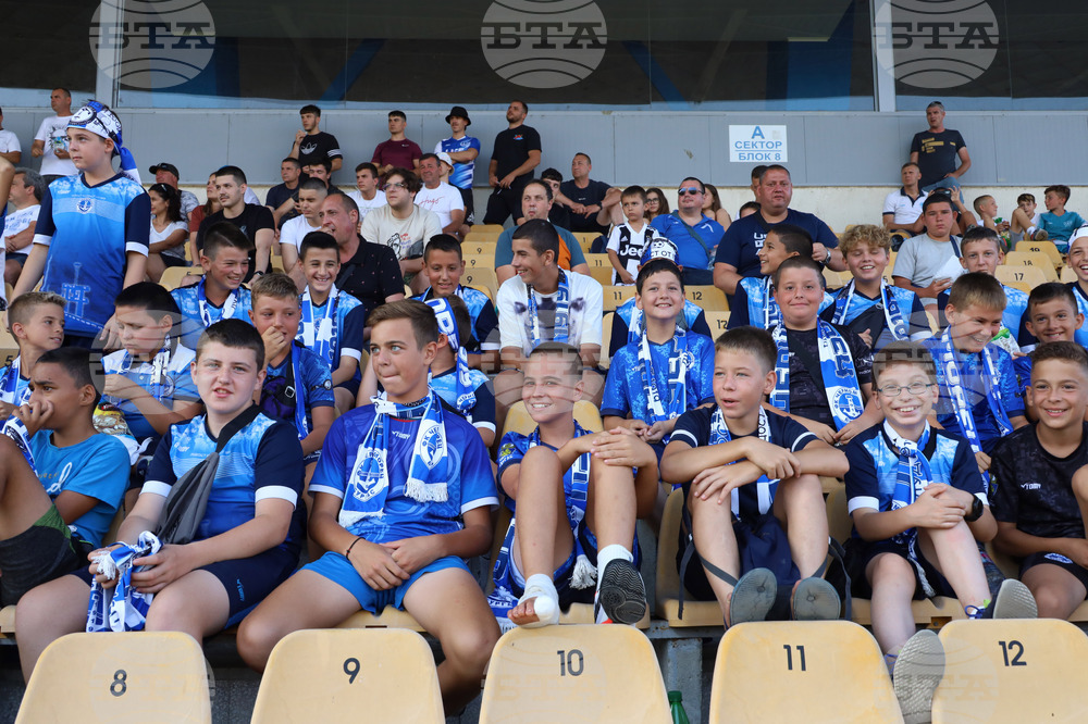 Бургас - футбол - Черноморец Бургас - Марек Дупница