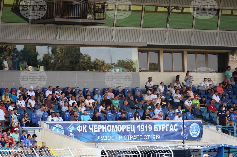 Бургас - футбол - Черноморец Бургас - Марек Дупница