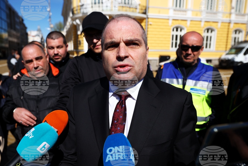 MPs Fail to Agree on Solution to Deadlock over Payment to Road Construction Companies