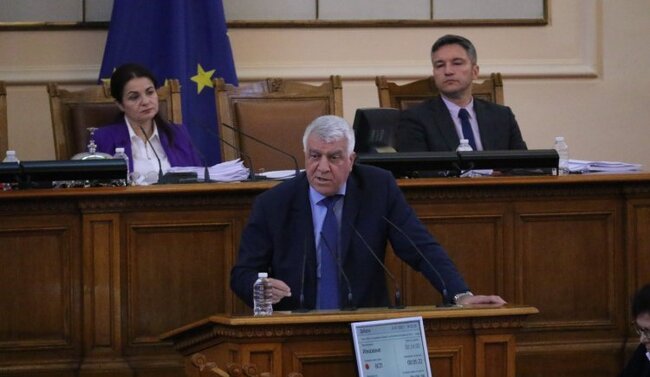Проф. Румен Гечев: Политическото решение за ускорено влизане на страната ни в еврозоната поставя рискове пред българската икономика и граждани