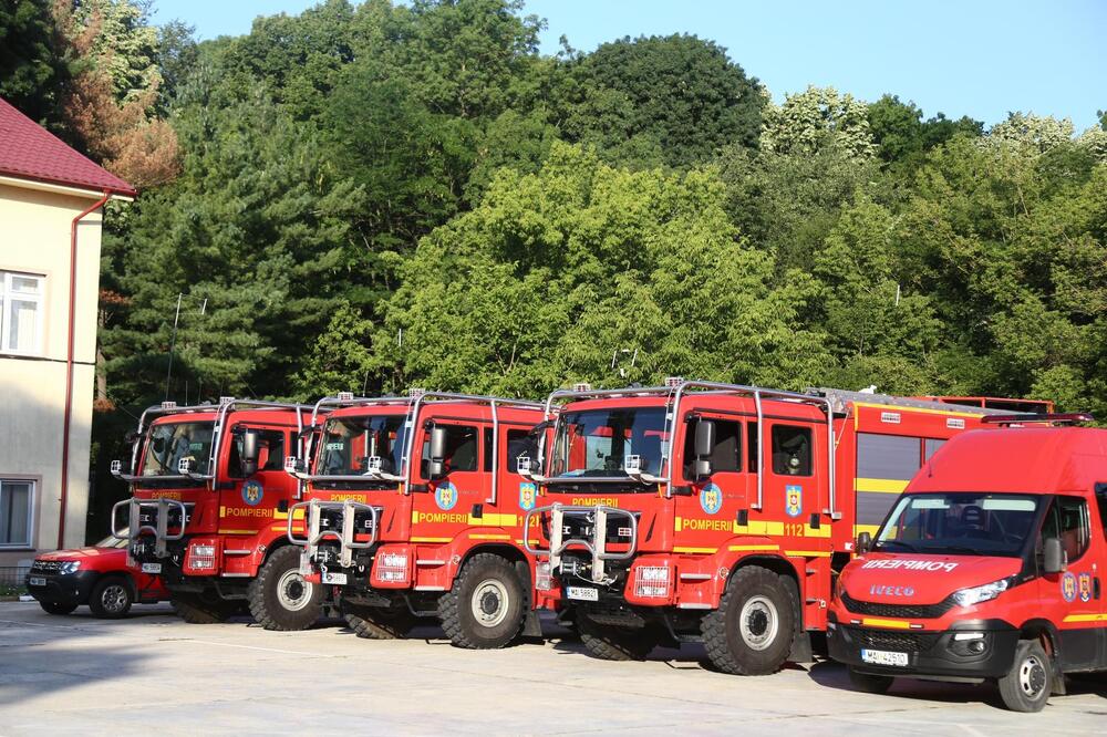 Румъния - спасителни екипи - пожари в Гърция - техника - изпращане